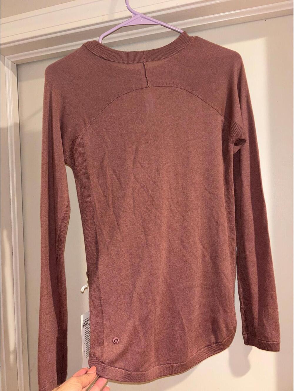 Lululemon Boolux Lightweight Sweater Mauve Thumbhole Top Size 4 NWT - Picture 2 of 10
